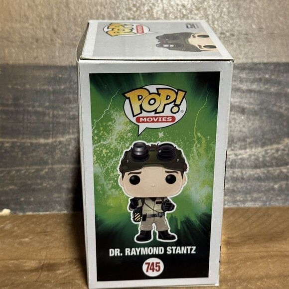 Funko POP! Movies Ghostbusters Dr. Raymond Stantz #745 Vinyl Figure - Picture 6 of 7